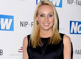 How tall is Camilla Dallerup?